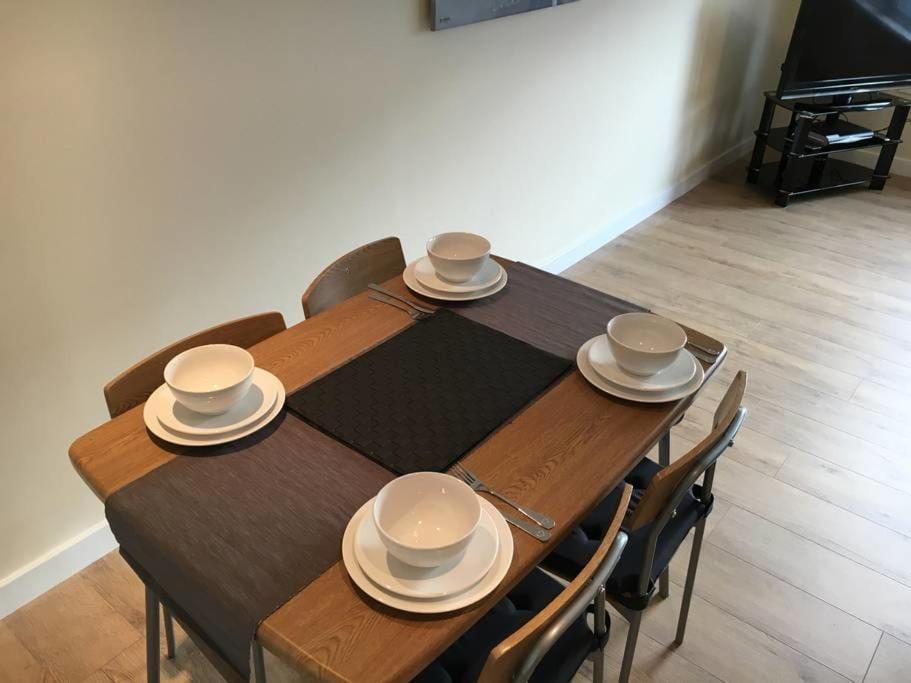 Executive 2 Bed 2 Bath - Free Parking Apartment Глазгоу Екстериор снимка